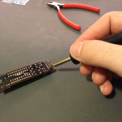 The handle and tip perfect for up-close small work!